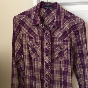 Gap Button Down Shirt